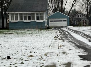 307 Brookfield Rd, Syracuse, NY 13211