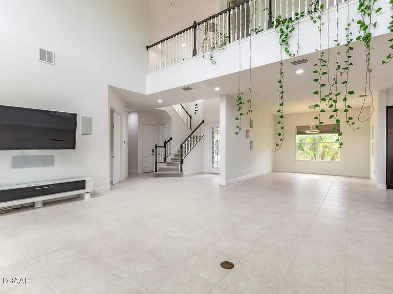 38 Coquina Lake Way — Photo 9