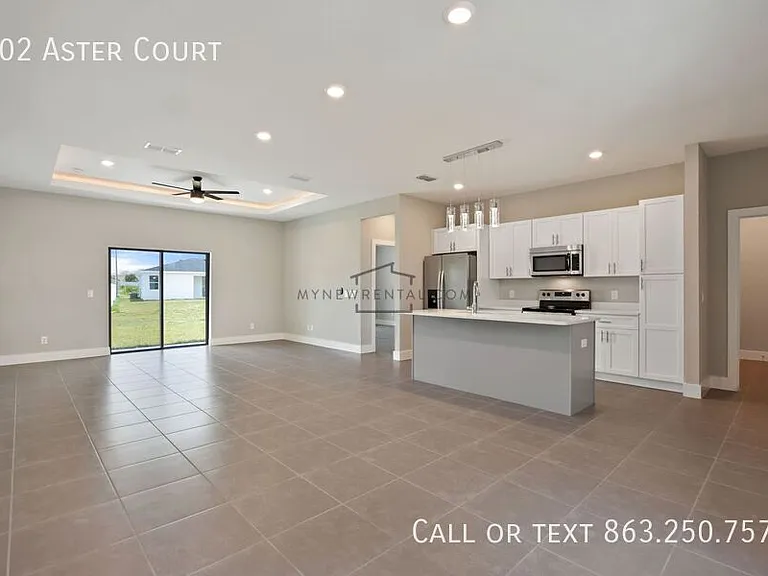 302 Aster Ct — Photo 11