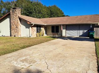 101 Running Deer Dr, Gulfport, MS 39503