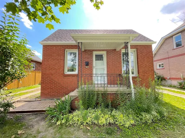 1741 Hickory Rd, Windsor, ON N8Y 3T4