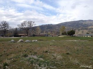 23851 Pebble Beach Ln, Tehachapi, CA 93561