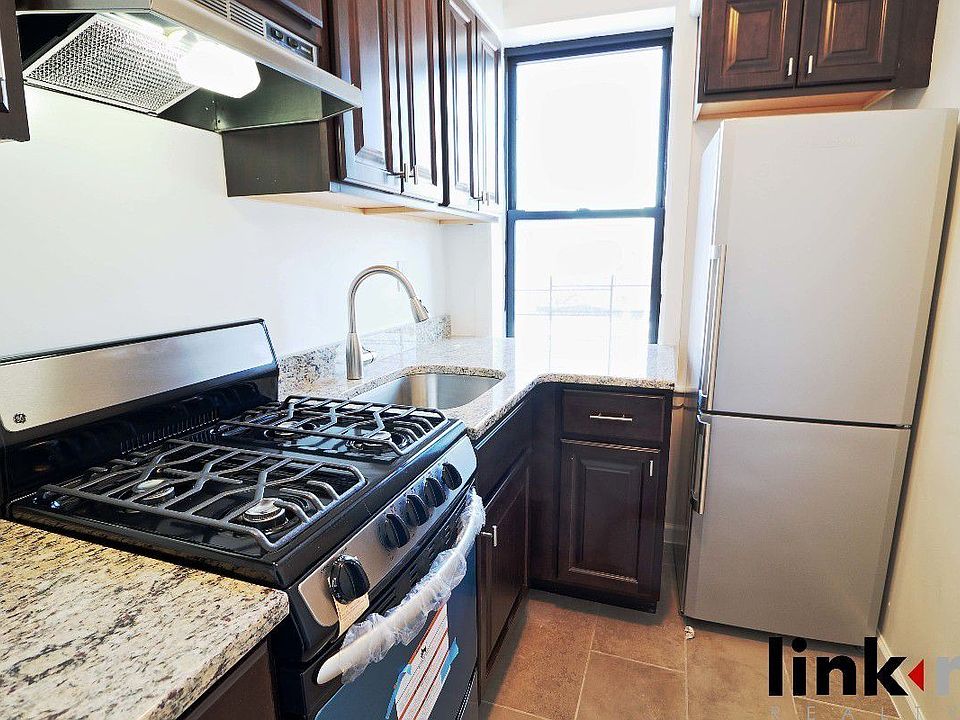 1st image of 4707 39th St APT 12B