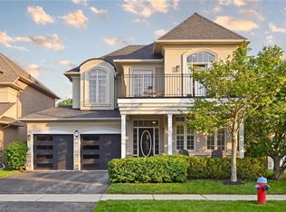 287 Turning Leaf Rd, Oakville, ON L6L6V5