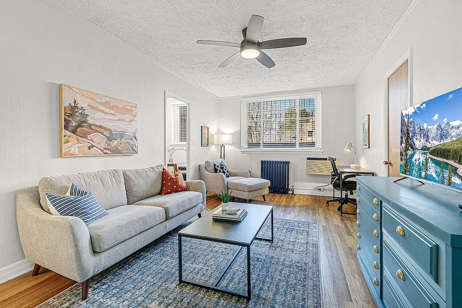 2 bed, 1.0 bath, $2,829 — Photo 4
