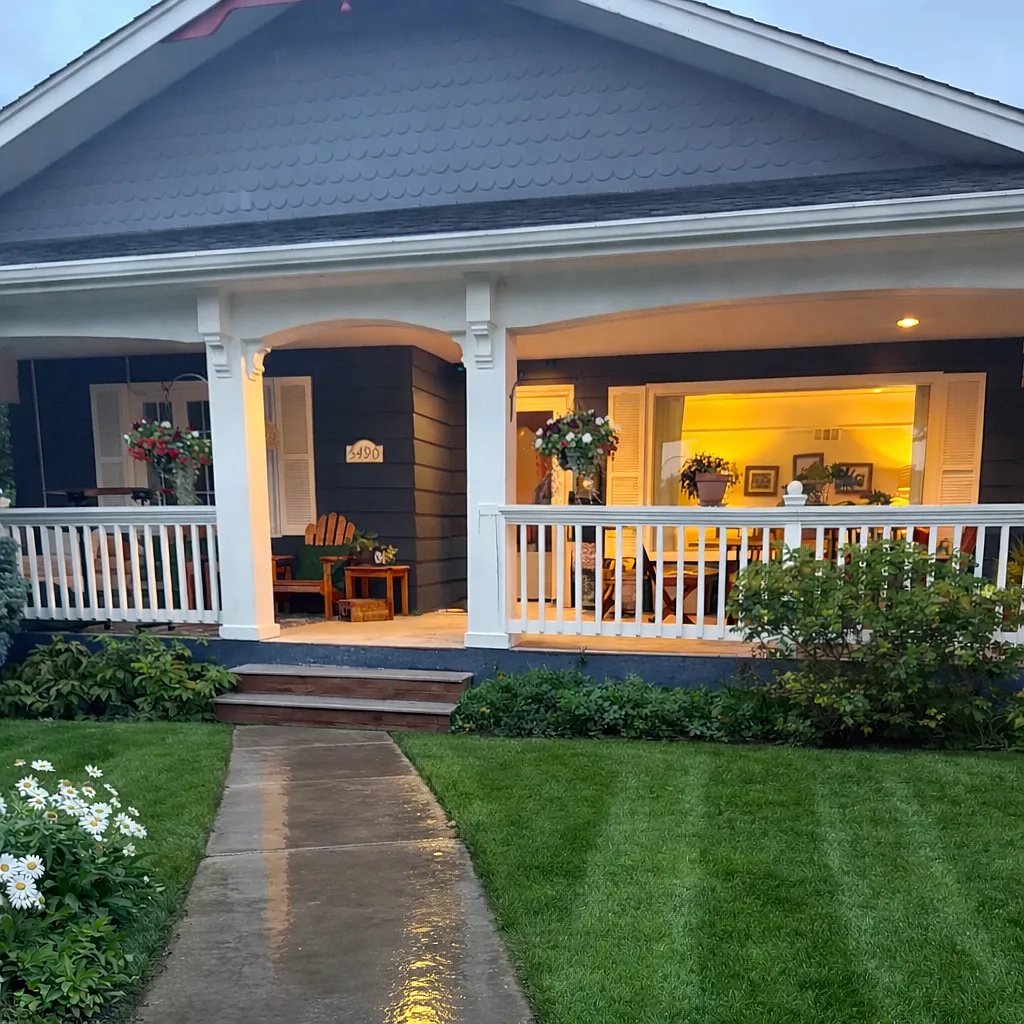 6 bed, 3480 sqft, $4,990 — Photo 3