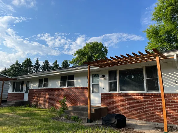 807 Elm Creek Cir, Champlin, MN 55316