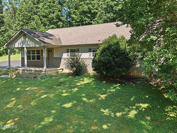 2nd image of 241 Skyline Dr