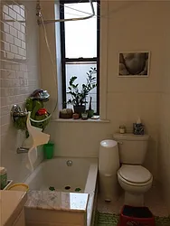 Rented by R New York