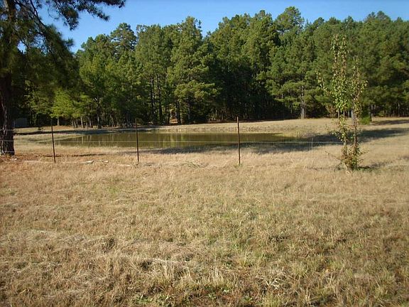 3rd image of 419 County Road 1337