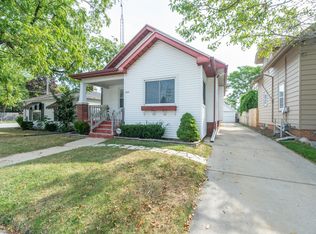 2105 Ashland Ave, Racine, WI 53403