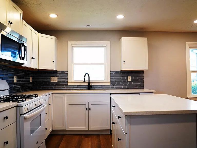 3522 Rosedale St — Photo 9