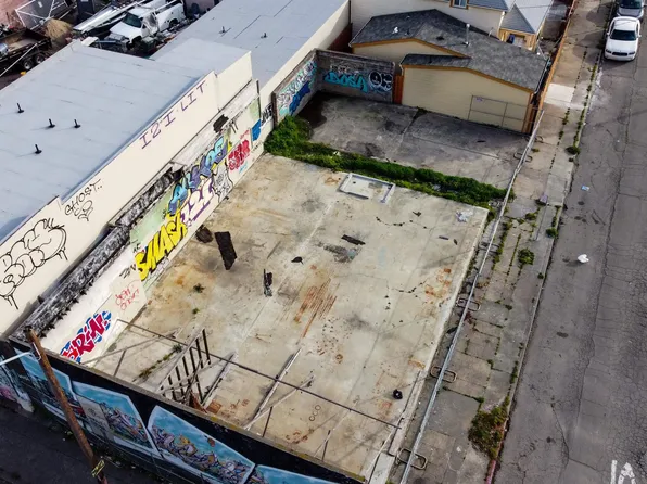 4601 Foothill Blvd, Oakland, CA 94601