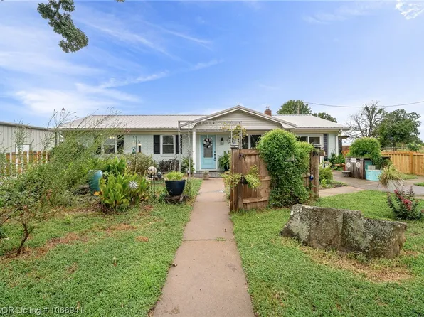 21471 Jake Smith Rd, Spiro, OK 74959