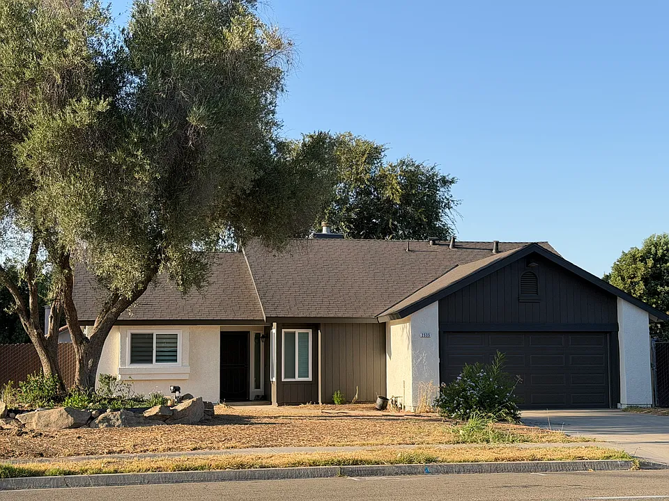 2535 Sierra Ave