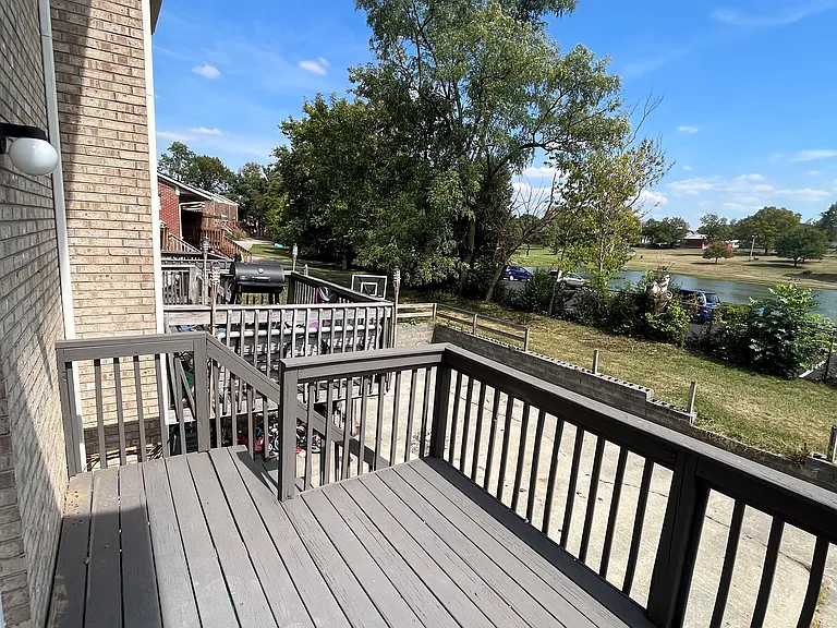 112 Lakeview Dr — Photo 29