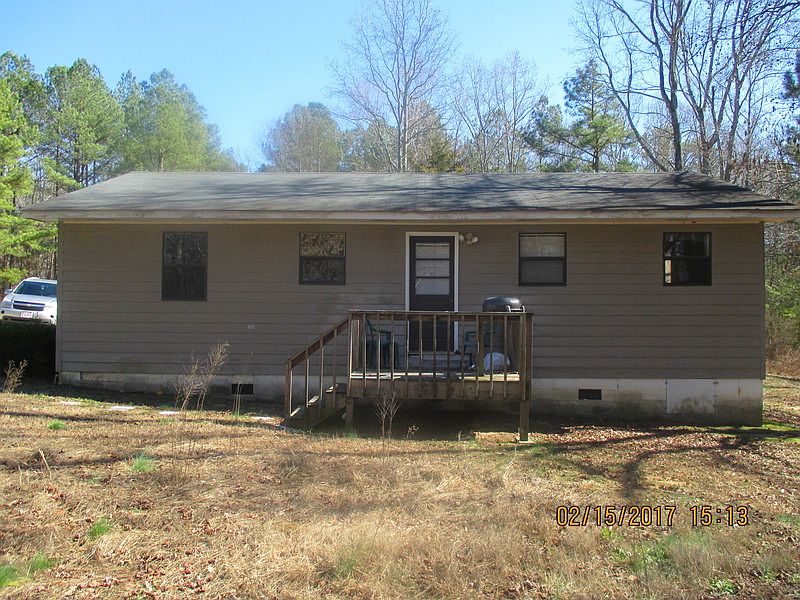 2nd image of 685 Ketchum Rd