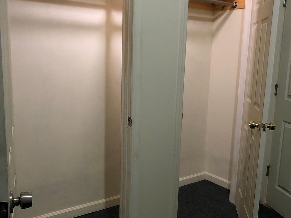 1st image of 938 E 212th St #1C