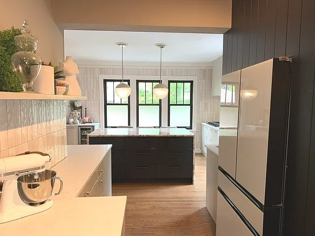 738 N Pine Ave — Photo 9