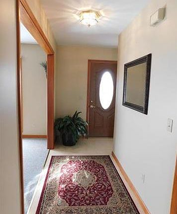 5th image of 6476 Broyles Dr