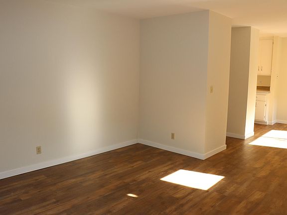 2nd image of 65 Ross Ave APT D