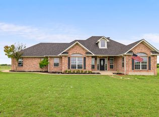 1566 Raby Rd, Moody, TX 76524