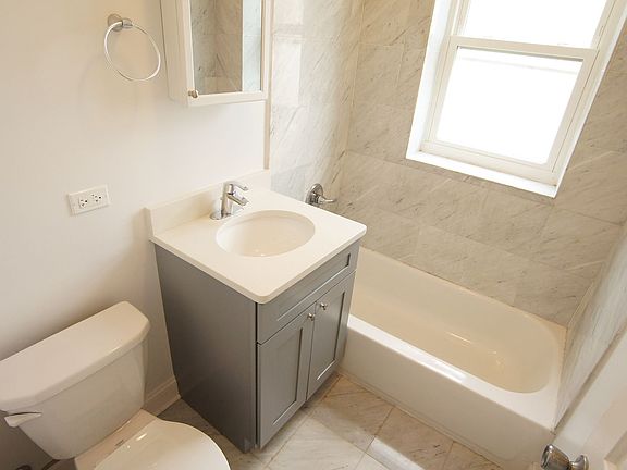 5th image of 3533-3535 W Fullerton Ave #2357-2