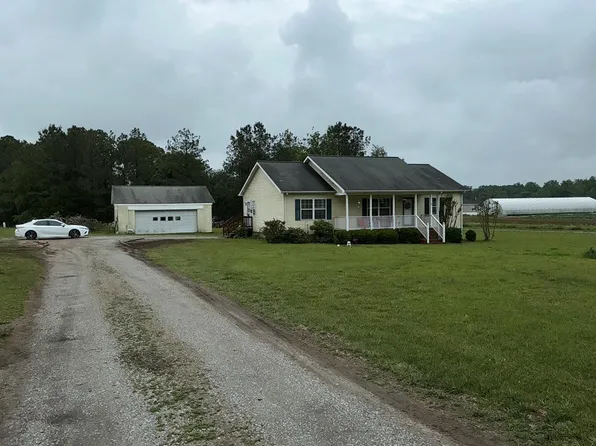 4210 Mulberry Rd, Warsaw, VA 22572