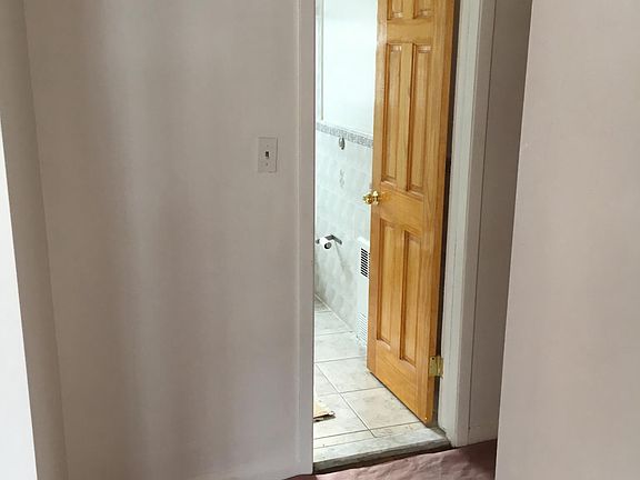3rd image of 7904 91st Ave #1