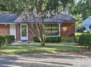 1544 Merry Oaks Ct, Tallahassee, FL 32303