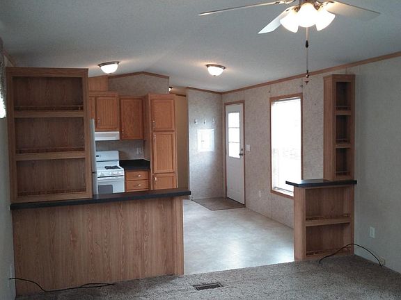 4th image of 11 Sunnyfield Dr