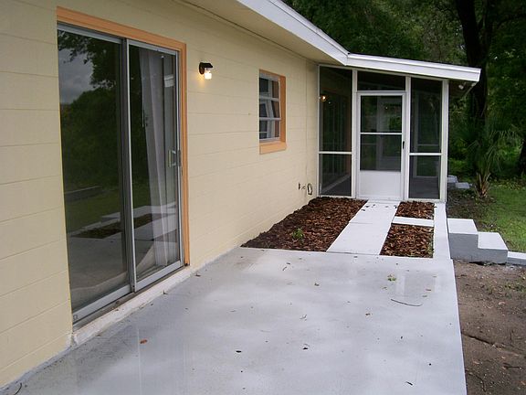 2nd image of 3637 N Orange Blossom Trl