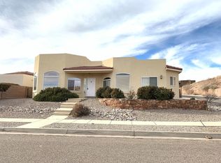 1301 Sara Way SE, Rio Rancho, NM 87124