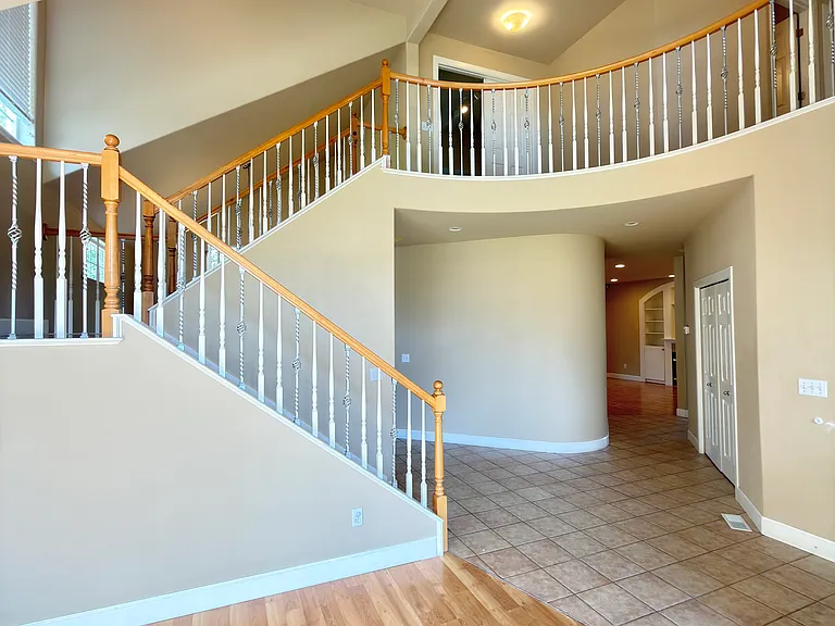 15913 Bridgeview Dr — Photo 9