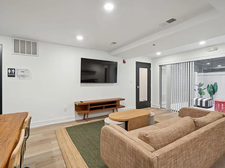 903 Leland St #605 — Photo 24