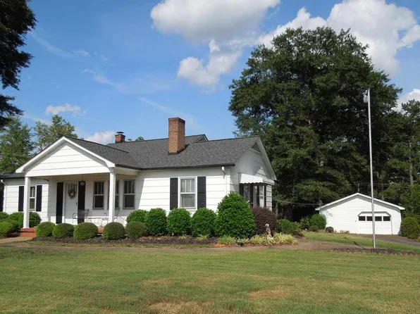 1431 Piney Ridge Rd, Forest City, NC 28043