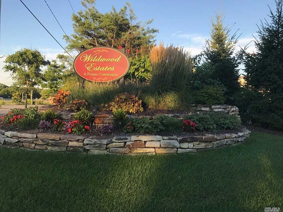 1st image of 125 Wildwood Cir