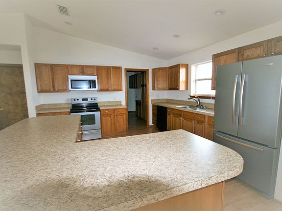 3rd image of 3733 W Brady Ave