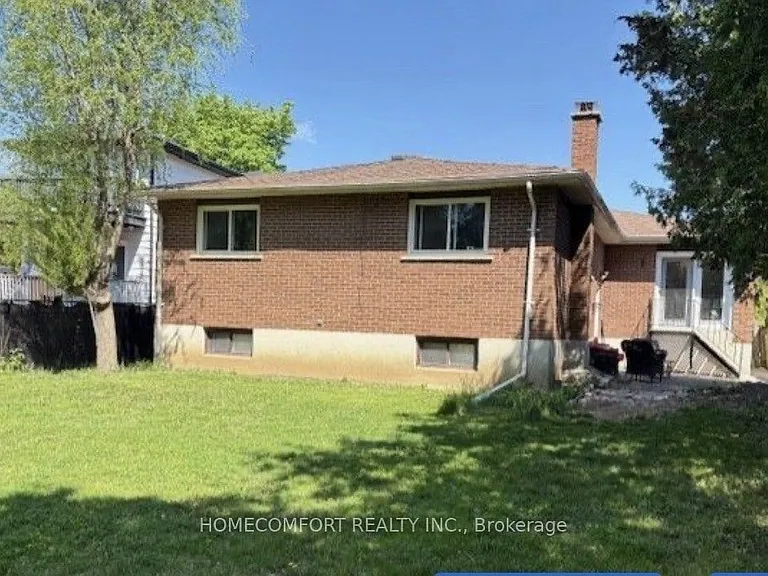 70 Hunt Ave — Photo 9