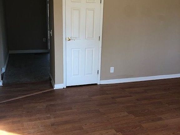 3rd image of 5744 Lake Superior Dr