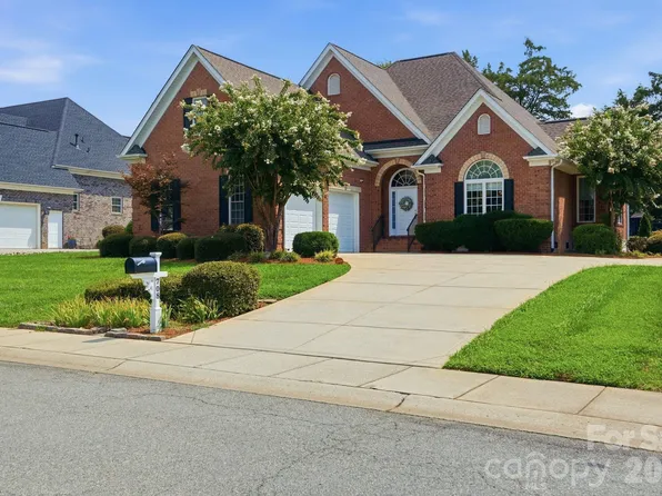 708 King Fredrick Ln SW, Concord, NC 28027