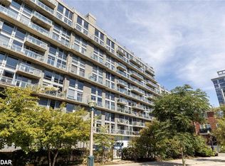 1029 King St W #826, Toronto, ON M6K 3M9