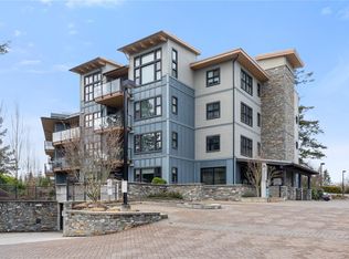 3912 Carey Rd #205, Saanich, BC V8Z4E2