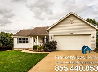 1560 Smith Dr, Wooster, OH