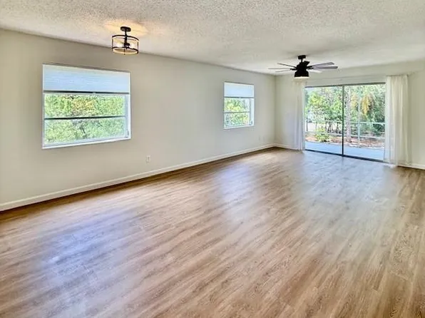 2950 SE Ocean Blvd APT 34-4, Stuart, FL 34996