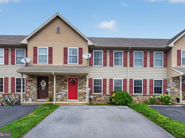 53 Perseverance Ln, Ephrata, PA 17522