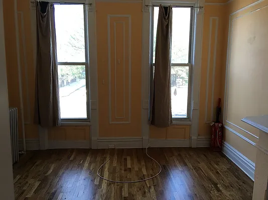 Rented by GFI Realty Services LLC | media 4