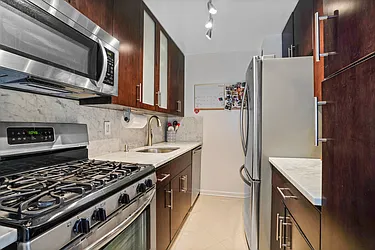 151-25 88th Street, #2M