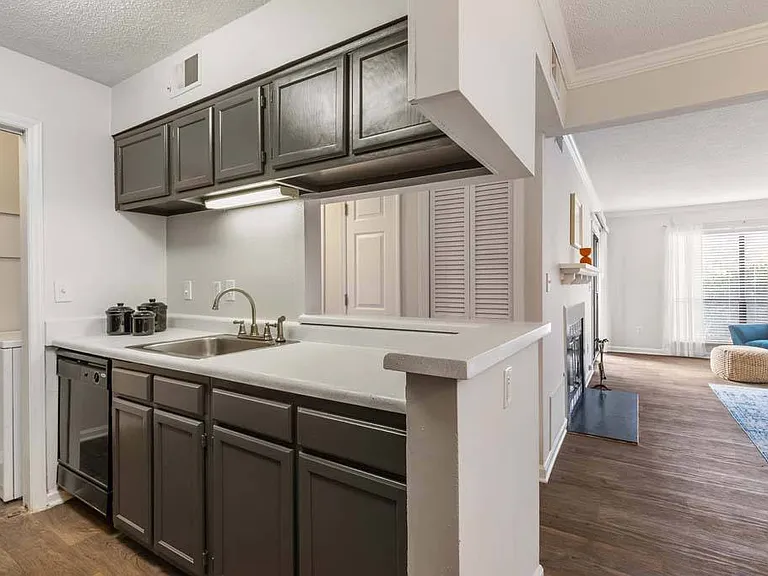 Woodland Park Apartment Homes — Photo 21