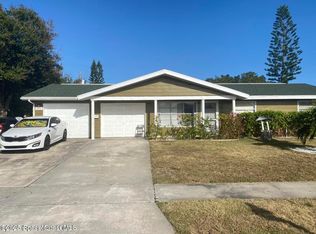 943 Canal Ln NE, Palm Bay, FL 32905